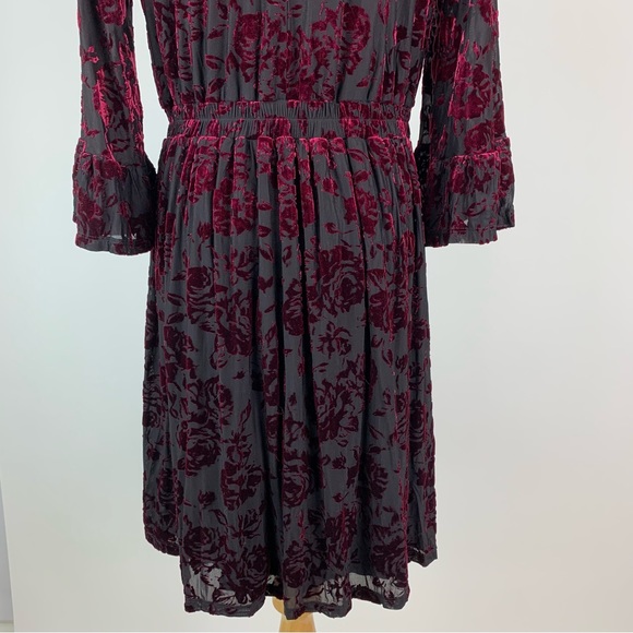 ModCloth Visionary Velvet Burnout Keyhole Dress Medium - Picture 13 of 16